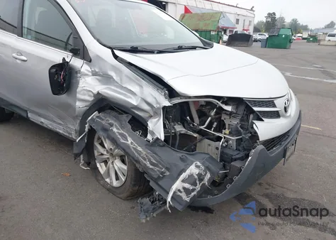 2015 Toyota Rav4 Limited z USA, uszkodzony, nr VIN 2T3DFREV7FW378376